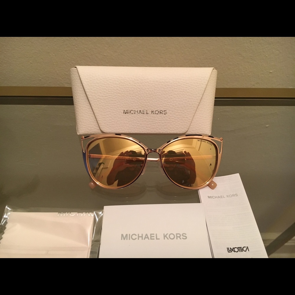 Michael Kors Ina Cat Eye Ladies Sunglasses - Picture 1 of 4